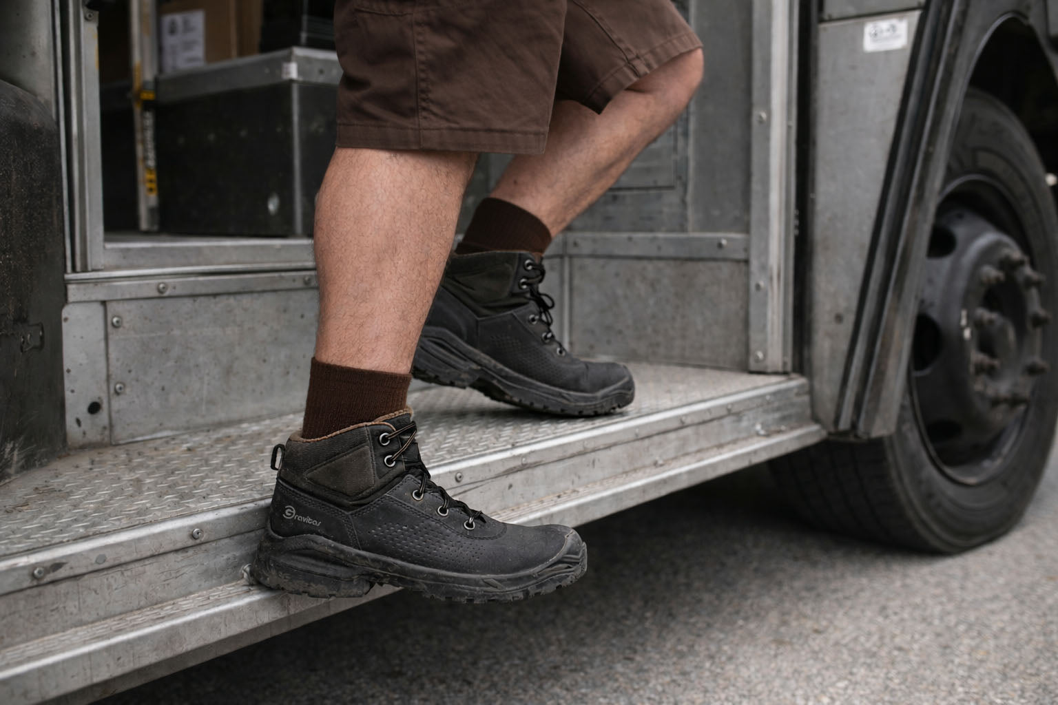 Gravitas Grinder Leather Composite Toe Work Boot
